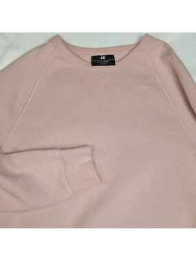 H&M Soft Pink Crewneck Sweater Used